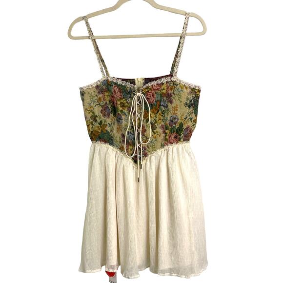 Cider Floral Tapestry Corset Dress Lace Up Bodice Cream Skirt NWT Size Small - Picture 3 of 8
